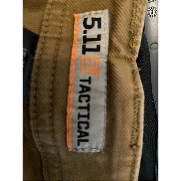 5.11 tactical tan size 35/32 work pants - Picture 9 of 9